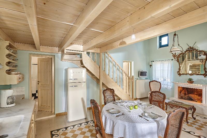 Orelia Cretan Villas & Deluxe Apartments Kamilari Bagian luar foto